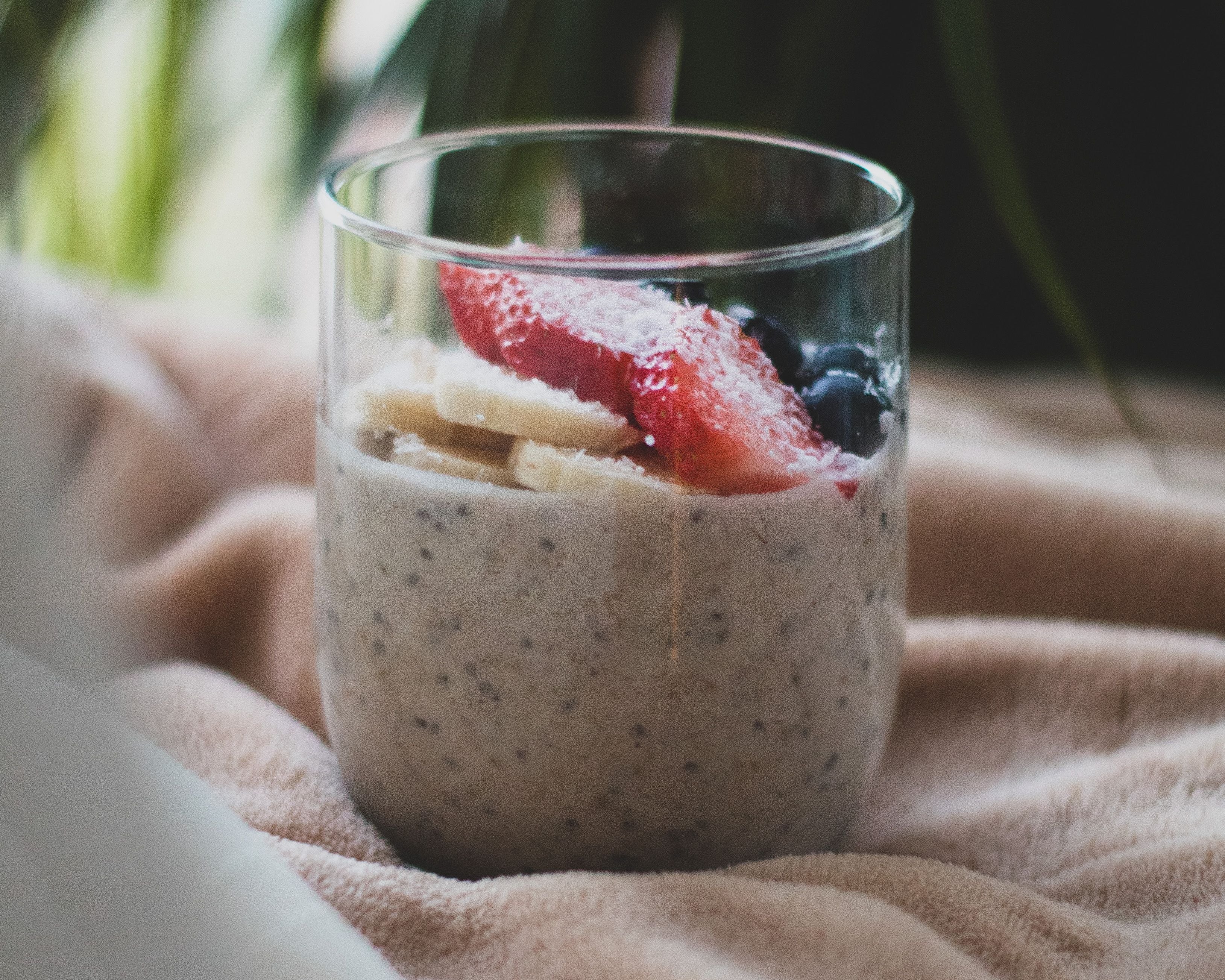 Fibre-rich overnight oats