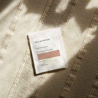Sachet of daily essentials for women's fertility